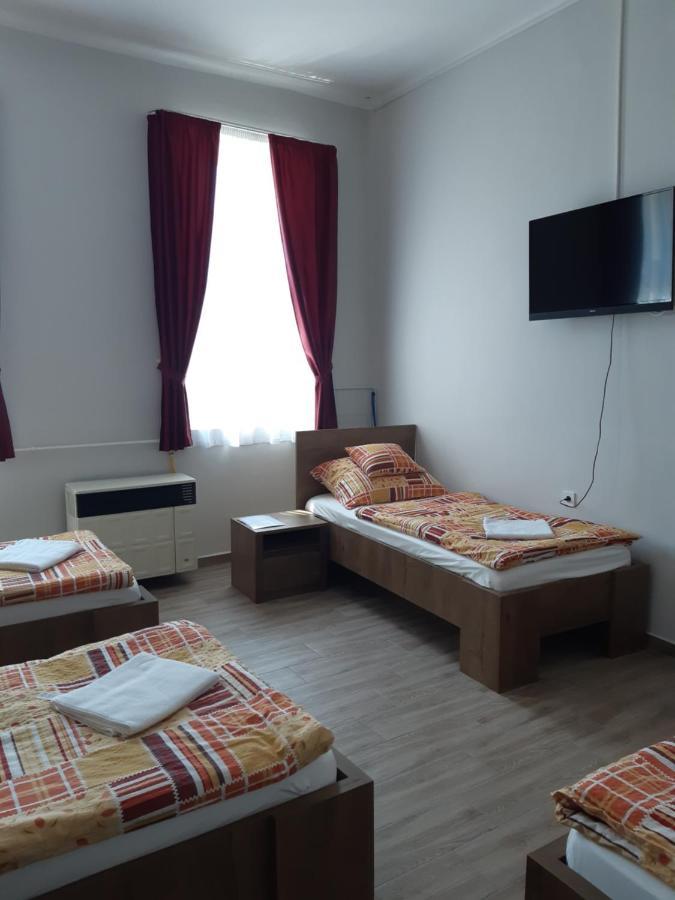Helga Apartman Mako Exterior photo